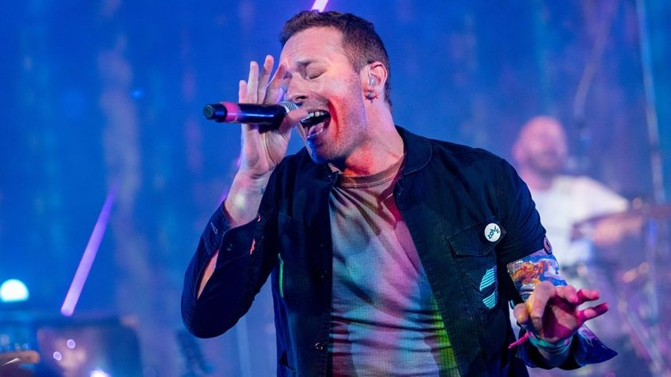 Dampak Konser Coldplay Terhadap Ekonomi Indonesia