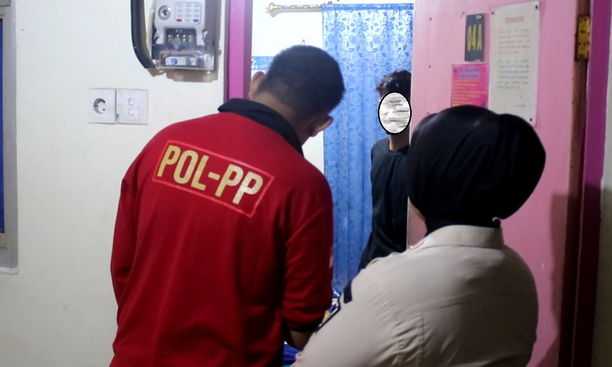 Razia Indekos-Penginapan di Padang, Satpol PP Jaring 9 Pria dan 7 Wanita