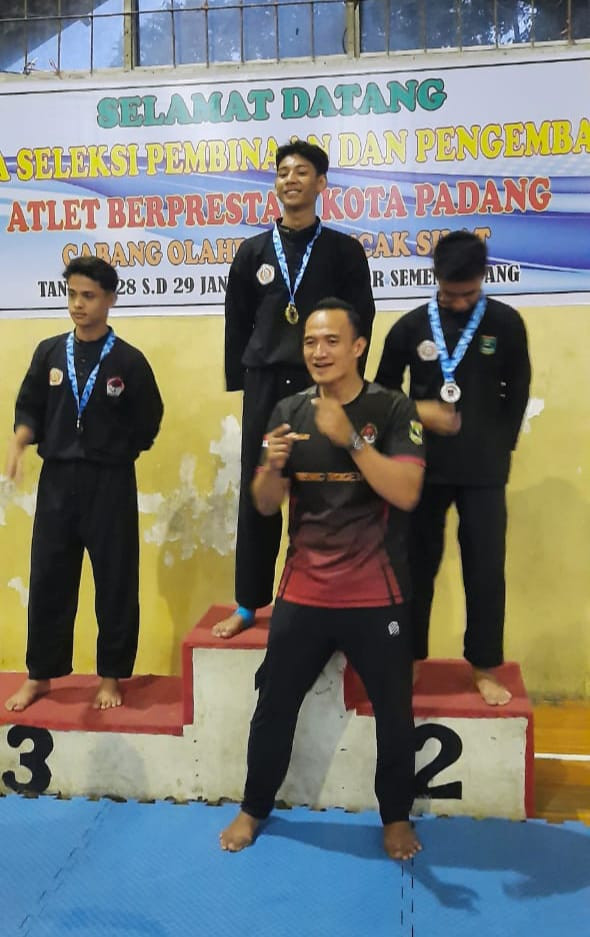 Raih Emas, Rahul Lolos Jadi Atlet Silat Binaan Pemko Padang 