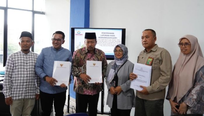 Bupati Tanah Datar dan Agam Sepakat Tutup Pendakian ke Gunung Marapi Secara Permanen