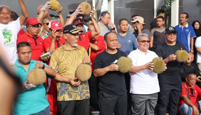Ketua DPRD Sumbar Berharap Adanya Peningkatan Ekonomi dan Kemajuan UMKM dari Festival Makan Durian Basamo