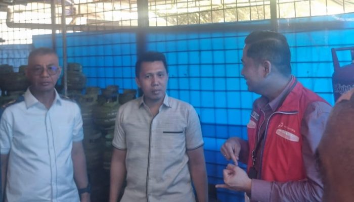 Pastikan Ketersediaan LPG 3 Kg, Pertamina Bersama Hiswana dan Ditreskrimsus Polda Sumbar Gelar Sidak ke Berbagai Pangkalan