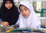 Lapak Baca Perpustakaan Masjid Al Maghfirah, Lubuk Buaya Disambut Antusias Warga