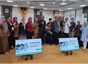 Unes Silaturahmi ke DPRD Sumbar
