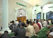 Gubernur Mahyeldi Jadi Penceramah Ramadan di Masjid Al Muhajirin Tabing Padang