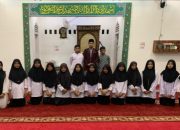 12 Santri Masjid DDI Lubuk Basung Ikuti Wisuda Tahfiz