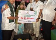 Diusir Keluarga dan Tinggal di Kandang Puyuh, Wagub Sumbar Bantu Rehab Rumah Fitri