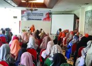 Linda Wardiyanti Familiar Menerima Aspirasi Audiens