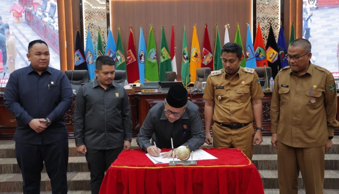 Rapat Paripurna DPRD Provinsi Sumbar, Susunan Pansus Pembahasan LKPJ Kepala Daerah Terbentuk