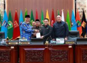 DPRD Sumbar Gelar Rapat Paripurna Penyampaian Jawaban Gubernur Atas Pandangan Umum Fraksi-fraksi