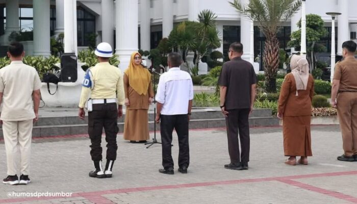 Pimpin Apel Pagi Rutin, Kasubag Keuangan DPRD Sumbar Minta Agar Etos Kerja dan Disiplin Pegawai Diperkuat