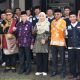 WAKIL Walikota Padang, Maigus Nasir didampingi Camat Pauh, Titin Masfetrin, Lurah Pisang, Adek Deswarman dan para Ketua RT se Kelurahan Pisang, usai penilaian lomba kelurahan berprestasi tingkat Provinsi Sumbar, Kamis (12/6). IST