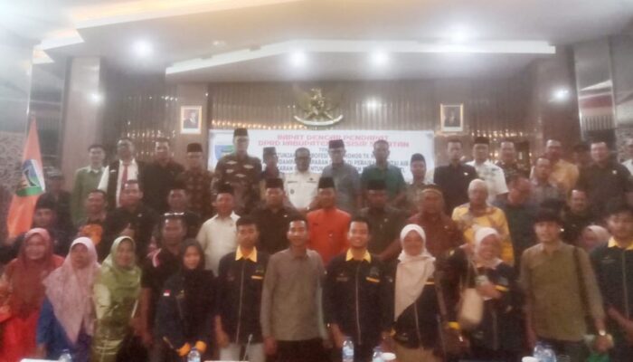 DPRD Pessel Gelar RDP Bersama Tim Koalisi Masyarakat Bayang Terkait Aktivitas Pembalakan Liar di Hulu Sungai Batang Bayang