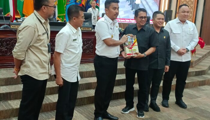 DPRD Sumbar Sampaikan Laporan Reses Masa Persidangan Ketiga Tahun 2024/2025