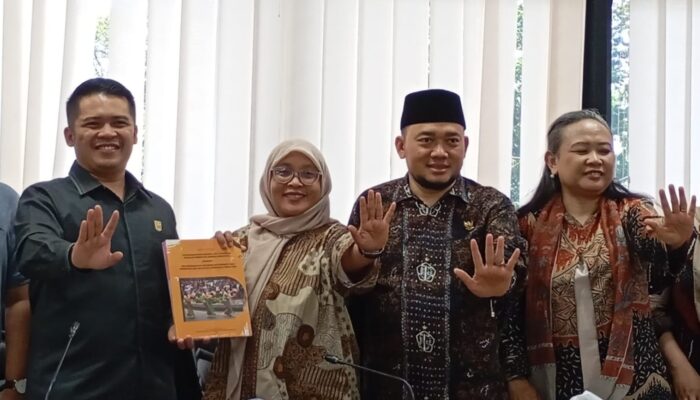 Beraudiensi ke DPRD Sumbar, Komnas Perempuan Sebut Ada 1.200 Kasus di Daerah Ini Mendesak untuk Ditangani