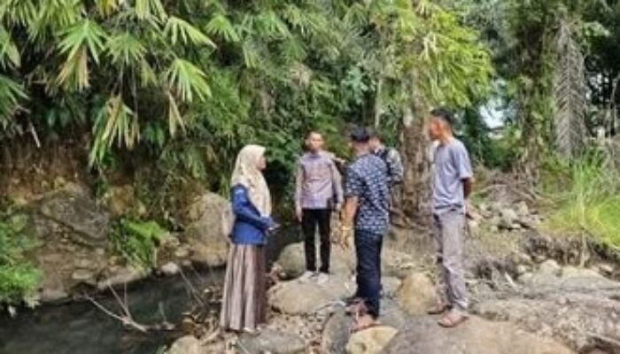 Akhiri Masa Reses, Anggota DPRD Sumbar Ali Muda Tinjau Sungai Batang Naliak Kaciak Pasaman