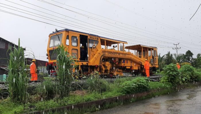Hadapi Musim Hujan, PT KAI Divre II Sumbar Perketat Mitigasi dan Memprioritaskan Keselamatan Penumpang