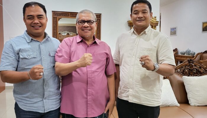 Silaturahmi dengan Ketua DPRD Sumbar Muhidi, Calon Ketua KONI Sumbar Tommy Siap Bekerja untuk Pemerintah Provinsi