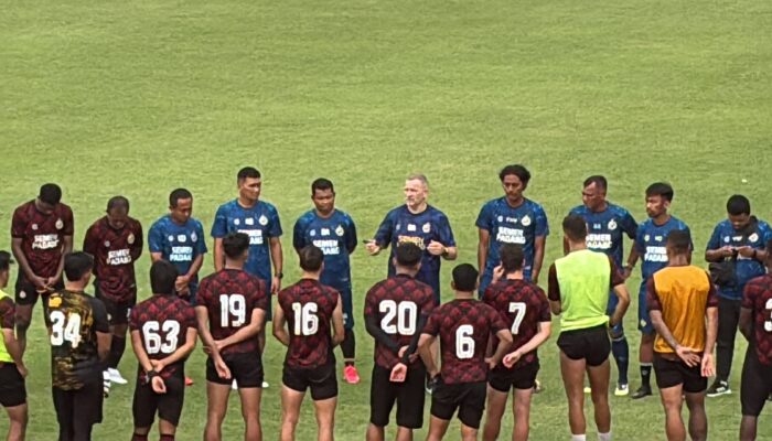Hadapi Bhayangkara, Semen Padang Belum Bisa Didampingi Dejan Antonic