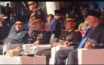 Ketua DPRD Sumbar Muhidi Hadiri Upacara Peringatan HUT TNI ke-80 yang Diwarnai Pemotongan Kue