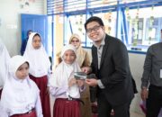20 Pelajar SDN 14 Kampung Jambak Kota Padang Terima Beasiswa BRI Peduli