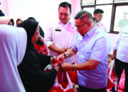 Pemko Bukittinggi dan Baznas Serahkan Bantuan Untuk Korban Kebakaran di Kelurahan Birugo