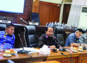Rapat Kerja Badan Anggaran DPRD dan TAPD Kota Bukittinggi Bahas Ranperda APBD Tahun Anggaran 2026