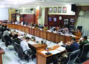 Rapat Kerja Badan Anggaran DPRD dan TAPD Kota Bukittinggi, Bahas Lanjutan Ranperda APBD Tahun Anggaran 2026