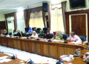 DPRD Kota Bukittinggi Gelar Rapat Gabungan Komisi dan Paripurna Internal