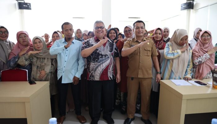 Ketua DPRD Sumbar Muhidi Berkomitmen Memperhatikan dan Membantu UMKM di Daerah Ini