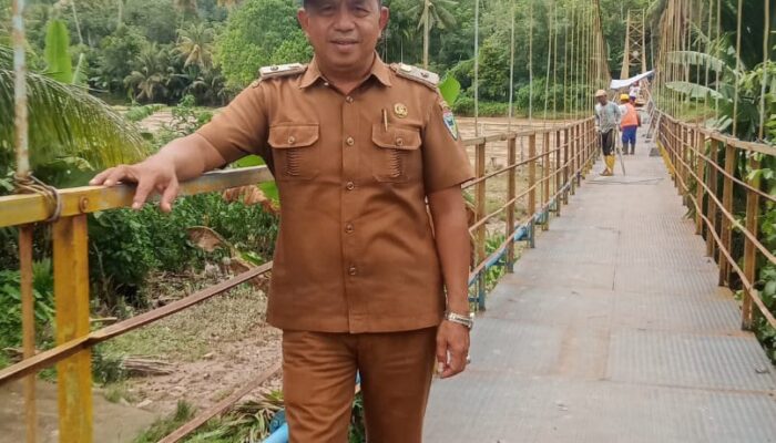 Jembatan Gantung di Kenagarian Aur Begalung Direhab, Masyarakat Setempat Apresiasi Pemkab Pesisir Selatan