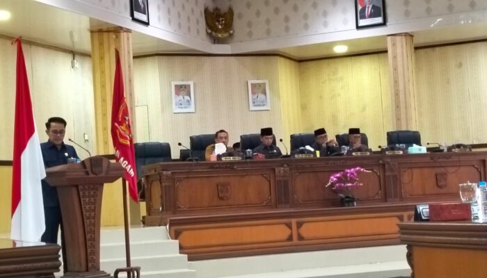 Bupati Tidak Hadir, Ketua DPRD Batalkan Paripurna
