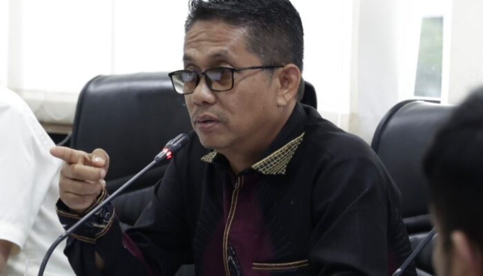 Wakil Ketua DPRD Sumbar Evi Yandri Desak Pemprov Berhentikan Sebagai PNS Guru Pelaku Mesum Sesama Jenis