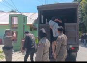 Diduga Dihuni Pasangan Ilegal, Satpol PP Padang Tertibkan Rumah Kos di Ulak Karang