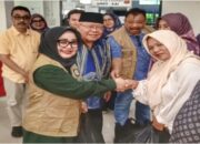 Kerjasama Unes-AAAI dengan KKSS dan BTN Padang Serahkan Bantuan Sembako kepada Masyarakat Terdampak Banjir