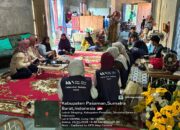 Mahasiswa KKN Unand Ajarkan Petani Tanjuang Baringin Bikin Biopori