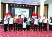 Pemko Bukittinggi dan Gapopin Serahkan 1000 Kacamata Gratis Untuk Pelajar Kota Bukittinggi