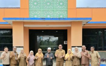Anggota DPRD Sumbar Irsyad Syafar Tampung Aspirasi dan Usulan Bangun Pagar Sekolah di SMKN 4 Payakumbuh