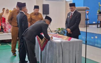 Lantik Pimpinan Tinggi Pratama, Hendrajoni: Segera Lakukan Terobosan dan Inovasi