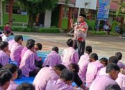 Ketua DPRD Sumbar Muhidi Ajak Pelajar SMAN 8 Padang Menjadi Generasi Sukses Dunia dan Akhirat