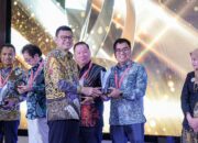 Nurhayati Subakat Raih BPOM Award 2026 sebagai Pelopor Revolusi Kosmetik Halal dan Aman di Indonesia