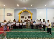 Safari Ramadan ke Pesisir Selatan, Muchlis Yusuf Abit Salurkan Bantuan Rp460 Juta untuk 8 Masjid dan 3 Musala