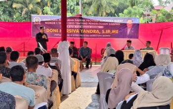 Doni Harsiva Yandra Sosialisasikan Perda No.4/2018 tentang Pengelolaan Sampah di Linggo Sari Baganti