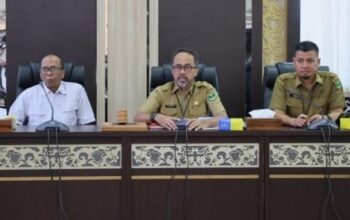 Perkuat Sinergi dan Koordinasi, Sekretariat DPRD Sumbar Gelar Rapat Bersama Tim Ahli