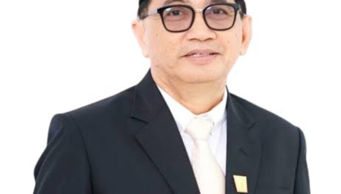 Usai Lebaran, Mastilizal Aye Akan Bentuk Tim Sepakbola Porprov Padang