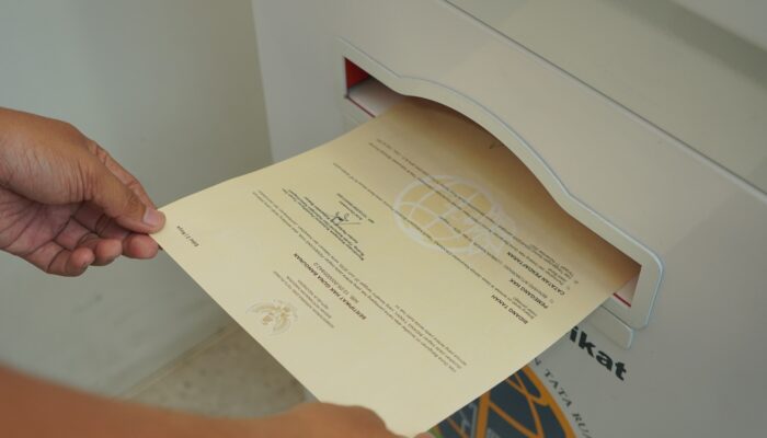 Memahami 7 Jenis Sertifikat Tanah di Indonesia: Dari SHM hingga Wakaf, Apa Bedanya?