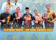 PT BPRS Jam Gadang Bukittinggi Boyong Empat Penghargaan Bergengsi