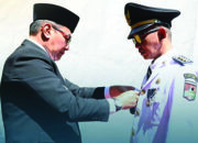 Wali Kota Bukittinggi Ramlan Nurmatias Hadiri Serah Terima Jabatan Camat MKS