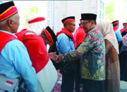 Sebanyak 253 Orang Calon Jamaah Haji Kota Bukittinggi 2026 Kloter 7 Berangkat Menuju Embarkasi Padang