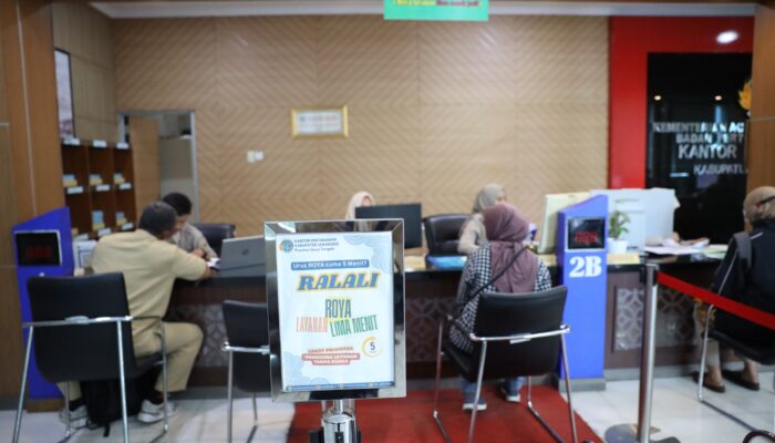 Warga Semarang Kaget, Urus Roya Sertifikat Kini Cuma Lima Menit
